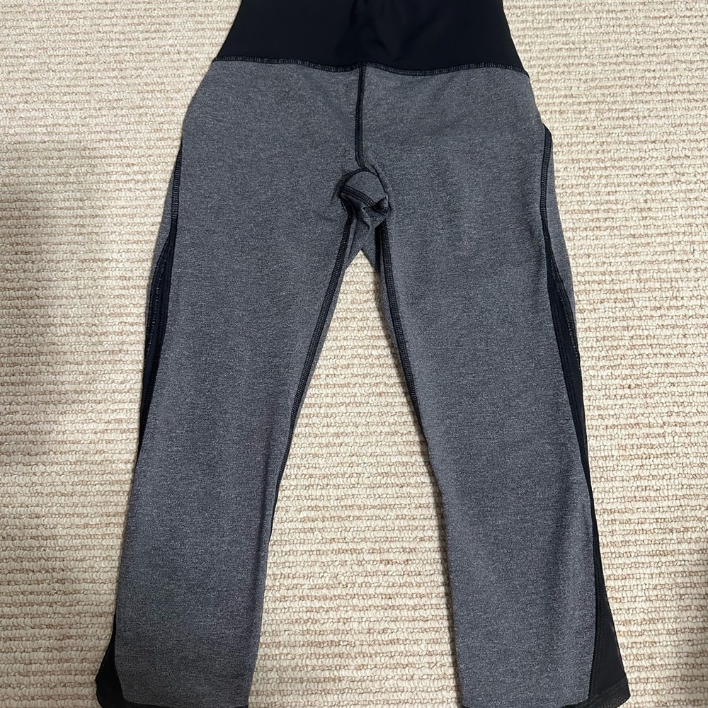 Lululemon Cropped Leggings